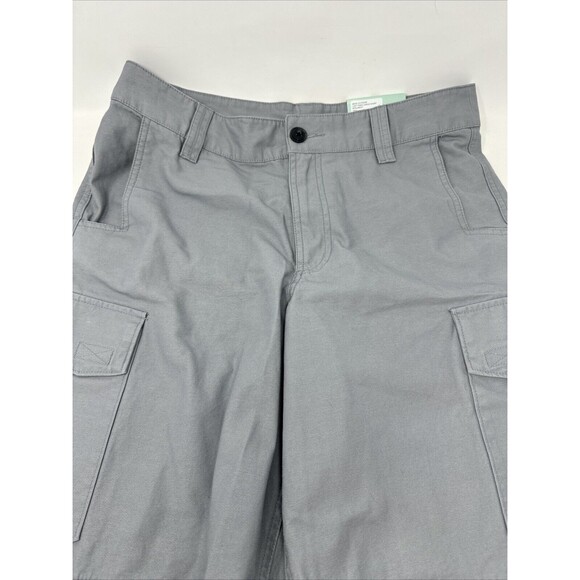 NWT Men's Magellan Lost Pines Outdoor Cargo 10" Shorts Size 32W Gray Monument - Picture 2 of 7